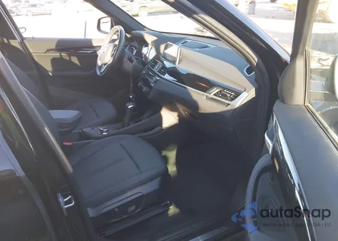 2019 BMW X1 xDrive28I z USA, uszkodzony, nr VIN WBXHT3C55K5N15006